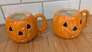 Jack-O-Lantern Pumpkin Mugs Halloween Cups Ceramic Art Vintage 1970s Pair - Bild 1 von 8