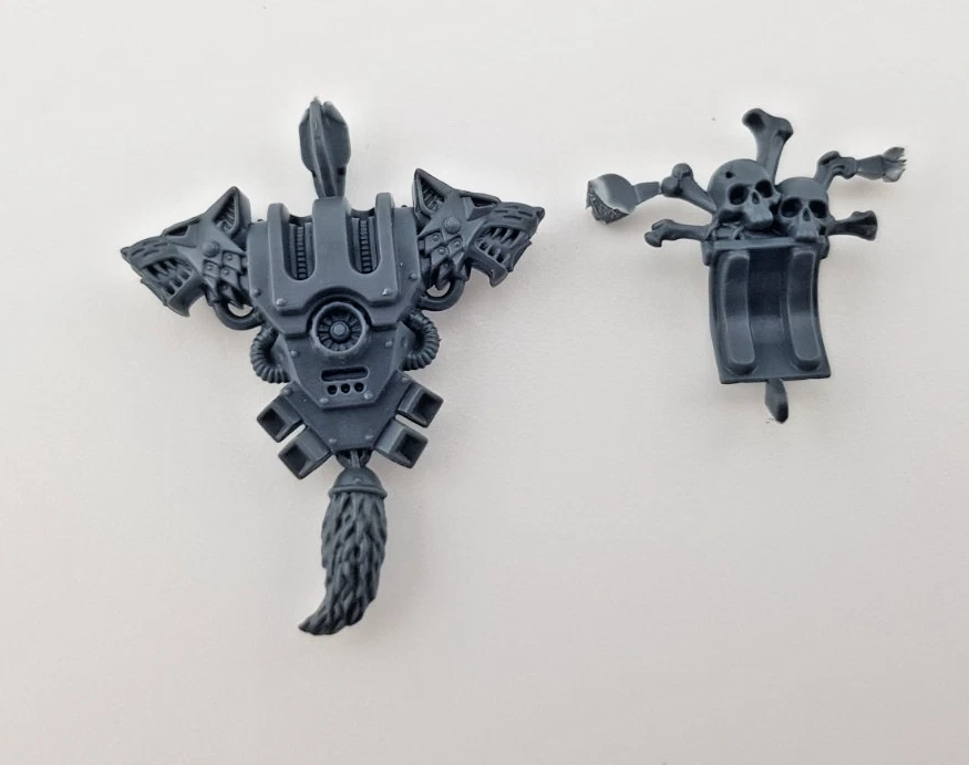 Backpack (E) & Skull Trophy Rack - Wulfen - Space Wolves Space Marines - Image 1 of 1