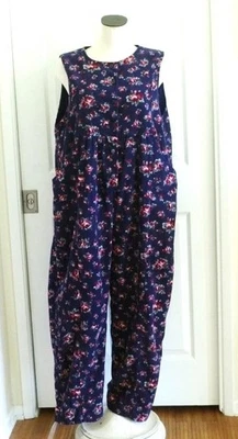 Mono Bolsillo De Colección Años 80 Laura Ashley GB Pana Violeta Rosa Cabaña Rosas M Usado en Excelente Condición Foto 1 de 4