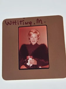MARGARET WHITING ACTRESS VINTAGE PHOTO 35MM FILM SLIDE - Picture 1 of 6
