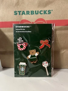 2025 Starbucks Bear Pin Set - Christmas Cake Pop/Cup/Mug/Bearista & Bow - Emaille - Bild 1 von 6