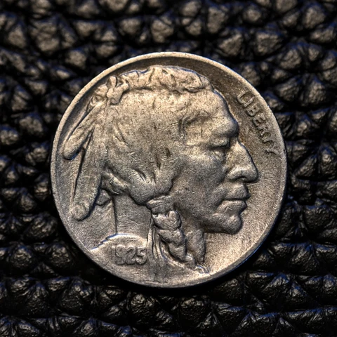 (ITM-5017) 1925-S Buffalo Nickel ~ XF / EF Condition ~ SHIPS FREE! Cover