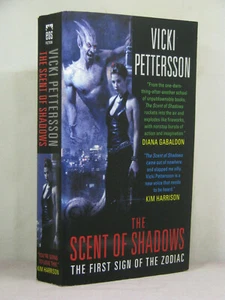 First Sign of the Zodiac:The Scent of Shadows by Vicki Pettersson,mmpb,fantasy - Picture 1 of 3