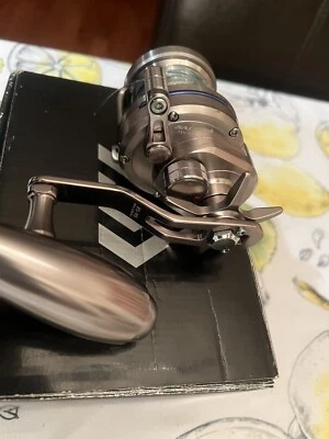 Beautiful Daiwa Saltiga 15H-SJ  Loaded 250yds Of 30lb PE Line& Top Shot! - Image 1 of 4