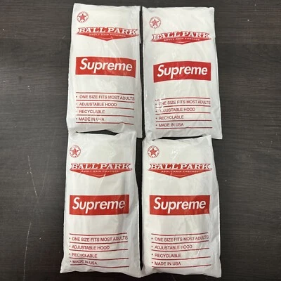 4 NUEVO - Poncho de lluvia Supreme BOX LOGO Ballpark SS2020 blanco  Foto 1 de 2
