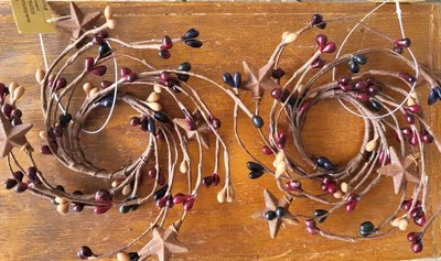 Primitive Pip Berry Rusty Star Candle Ring Set 2 Burgundy Caramel Black 1.5"  -D - Image 1 of 4