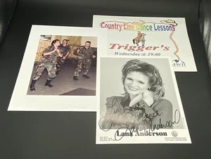 Lana Anderson Autographed 8 X 10 Army Uniform Teaching County Line Dance - Picture 1 of 13