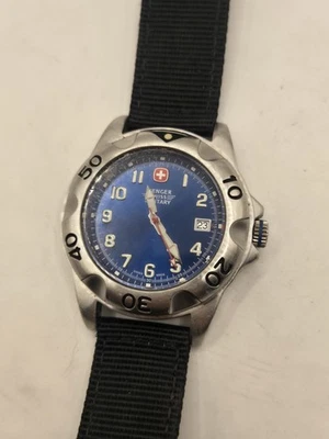 复古 Wenger Swiss Military 男式潜水手表。  — 第 1/4 张图片