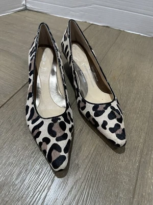 Calvin Klein Diema Animal Print Mujer Gatito Tacón Bomba Pelo Sobre Piel Talla 7M Foto 1 de 4