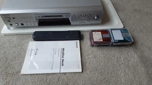 Sony Minidisc Player/Recorder MDS-JE770 with RC, Minidisc and Operating Instruct - Picture 1 of 12