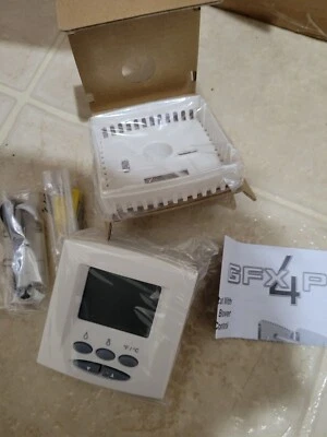 GFX4P HUMIDISTAT WITH FURNACE BLOWER MOTOR CONTROL . - Image 1 of 4