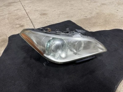 Ксеноновая фара в сборе правая со стороны пассажира для Infiniti M37 2011 2012 2013 годов выпуска от оригинального производителя - Изображение 1 из 4