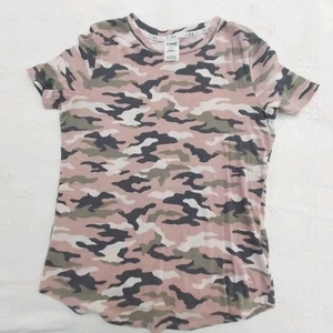Pink Victoria's Secret Shirt Medium Short Sleeve Camo #C20 - Picture 1 of 7