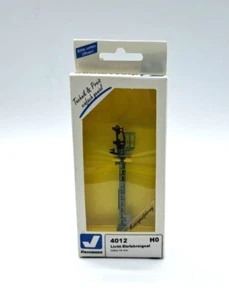 Viessmann 1:87 H0 4012 Licht - Einfahrsignal Fertigmodell  wie Neu in OVP - Bild 1 von 2