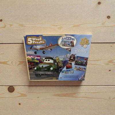 2014 Cardinal Puzzles Disney Pixar Cars 3 puzzle in legno con vassoio e scatola portaoggetti - Immagine 1 di 4