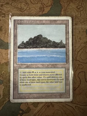 Magic the Gathering Tropical Island Land Revised Edition - Image 1 of 2