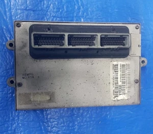 Dodge Ram Van 1999 3,9 L V6 PCM, ECM, ECU, módulo de computadora de motor P56040033AA - Imagen 1 de 2