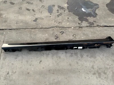 11-16 BMW F10 SERIE 5 528i 535i FALDA IZQUIERDA PANEL BASCULANTE CUBIERTA NEGRO AZABACHE OEM Foto 1 de 4