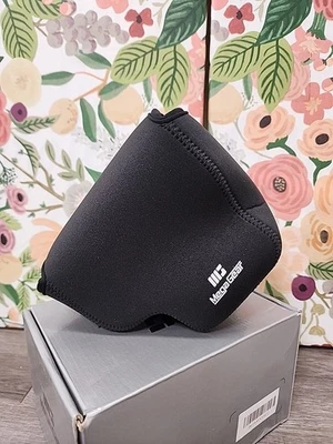 MegaGear Camera Neoprene Case Nikon Coolpix L340 L820 L840 P600 P530 B500 B700🔥 - Image 1 of 3