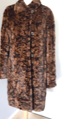 manteau reversible en fausse acrylique taille taille 42 tbe - Photo 1/4