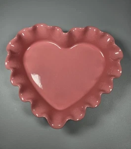 WILLIAMS SONOMA Emile Henry Heart Shaped Pie Dish Exclusive Rose Pink Pretty - Picture 1 of 11