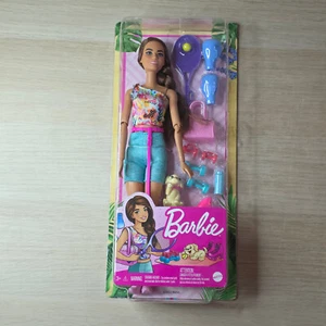 Barbie Wellness Be Active Mattel 2022 NEW Sports Outdoor Healthy Living Set - Picture 1 of 6