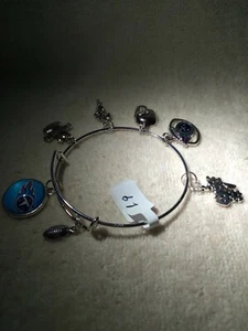 Tennessee Titans Custom Expandable Charm Bracelet NEW - Picture 1 of 2