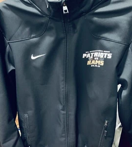 Nike NFL New England Patriots Vs. Rams 10.28.12 International Windbreaker L - Foto 1 di 1