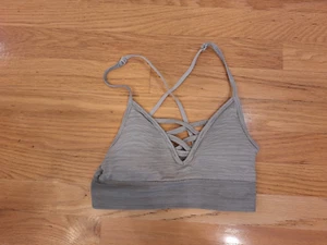 No Boundaries Womens Seamless Cami Bra Gray Strappy Criss Cross S Small 34 A/B - Picture 1 of 3