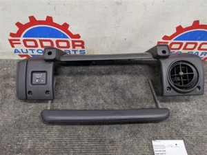 03-07 Hummer H2 Passenger Dash Bezel w/ Grab Handle & Vent - Picture 1 of 7