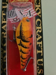 Cebo de pesca de lubina Mad Craft Fat CB BDS Magic 2.2 descontinuado Lucky Craw - Imagen 1 de 4