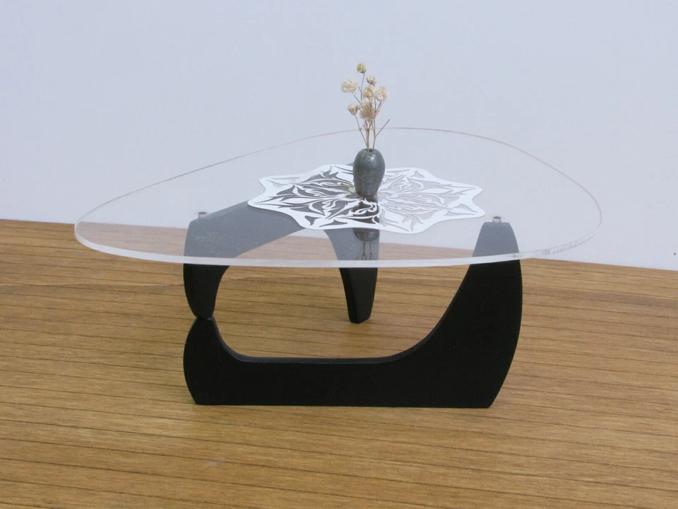 Tribeca COFFEE TABLE 1/6 Scale,Miniatur Replica,Dolhouse Furniture,Contemporary  - Image 1 of 4