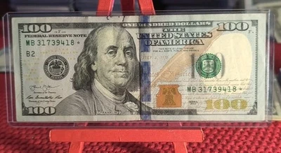 $100 Dollar Bill ⭐*Star Note*⭐ Series 2013 RARE Great Condition #MB31739418 - Image 1 of 3