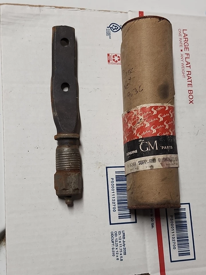 1949 - 1958 雪佛兰 Pontiac Olds NOS 转向怠速器臂支撑和衬套通用汽车 — 第 1/4 张图片