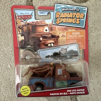Disney Pixar Cars 2020 Bienvenido a Radiator Springs One Eye Mater con llavero Foto 1 de 4