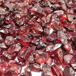 Natural Garnet Loose Gemstone For Bracelet Making Rough - Picture 1 of 5