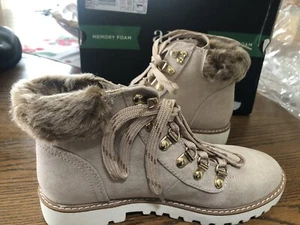 NEW Ana Nelson Oatmeal Boots Booties Size 6.5 - Picture 1 of 5