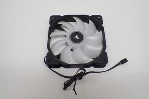 Corsair AF120 LED 120mm Boîtier Ventilateur 3PIN CO-9050082-WW Ventilateur Simple 12V DC 0,3A - Photo 1/3