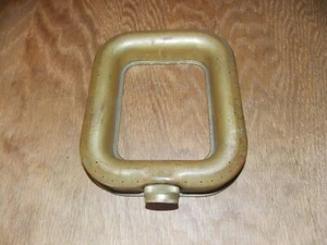 Vintage quadratischer Rasenstreger aus Messing mit Patina ca. 7,25 x 6,25 x 1,25 10/25 - Bild 1 von 5