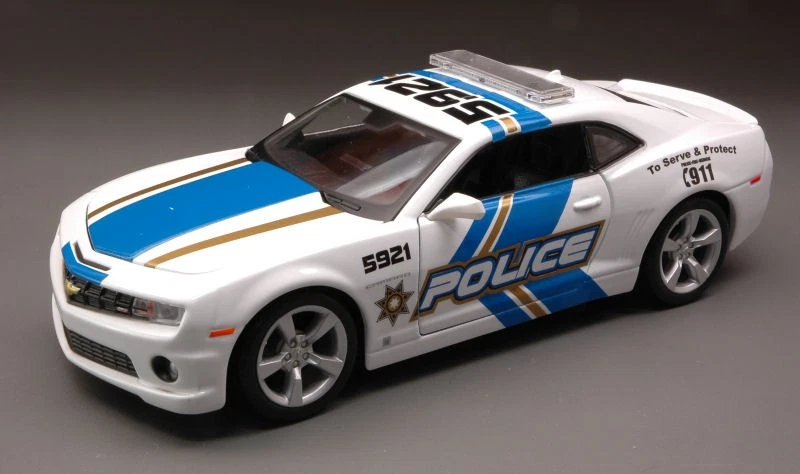 Chevrolet Camaro SS RS 2010 Police Modèle 1:24 MAISTO - Photo 1/1