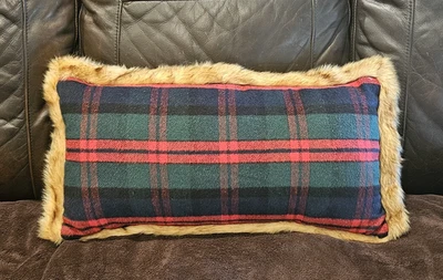 Holiday Green Plaid Faux Fur Trim Lumbar Pillow Christmas Cabin Approx 28" x 15" - Image 1 of 4