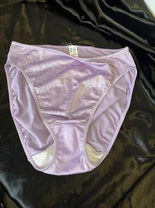 Vtg OLGA 20036 Floral Front Shimmery Hi-Cut M Lavender Purple Panties - Picture 1 of 6