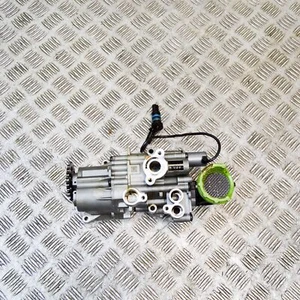 2017 Porsche 911 991 0PB115103H Oil Pump 9A110522502 3.0 Petrol 309kw - Picture 1 of 8