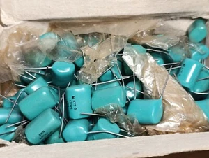 100 piezas 0.47uF 400V K73-9 película de poliéster metalizado PETP condensadores de audio URSS - Imagen 1 de 6