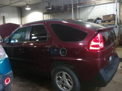 Стекло на четверть правого пассажира подходит для 01–05 AZTEK 2077338 - Изображение 1 из 4