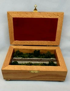 Z SCALE OAK WOOD  DISPLAY BOX -GREAT FOR ANY Z TRAINS - Picture 1 of 11