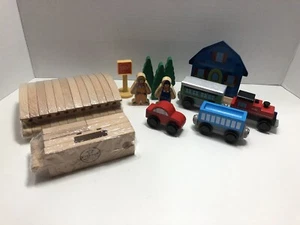 Lot KidKraft Wooden Train Car People Accessories Wood Track - Picture 1 of 9