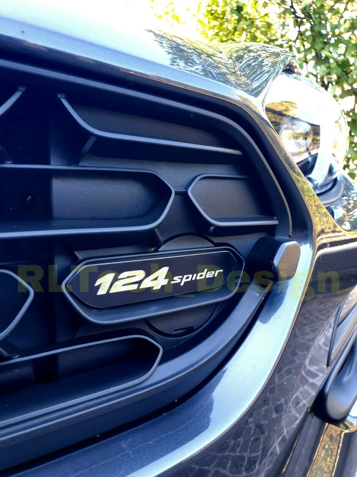 RLTECHDESIGN Piastrina Plate badge bumper mascherina Fiat 124 spider FCA alluminio logo