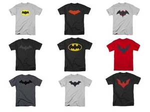 Camiseta con logotipos de Batman de DC Comics - Imagen 1 de 10