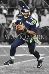 BO176 Russell Wilson Seattle Seahawks Football 8x10 11x14 16x20 Spotlight Photo - Picture 1 of 1